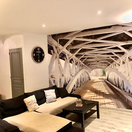 Lulu Philipp Cote Cour Appartement Saint-Etienne  Buitenkant foto