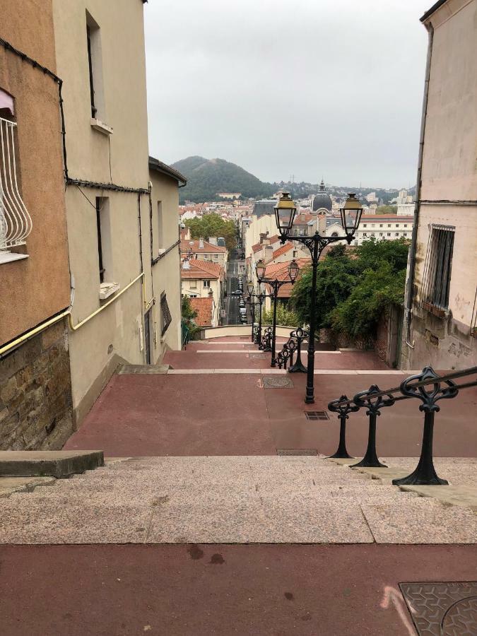 Lulu Philipp Cote Cour Appartement Saint-Etienne  Buitenkant foto